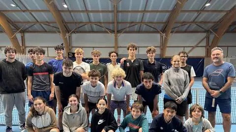 Entre tennis et études, ces jeunes de Quimperlé ont choisi… Les deux