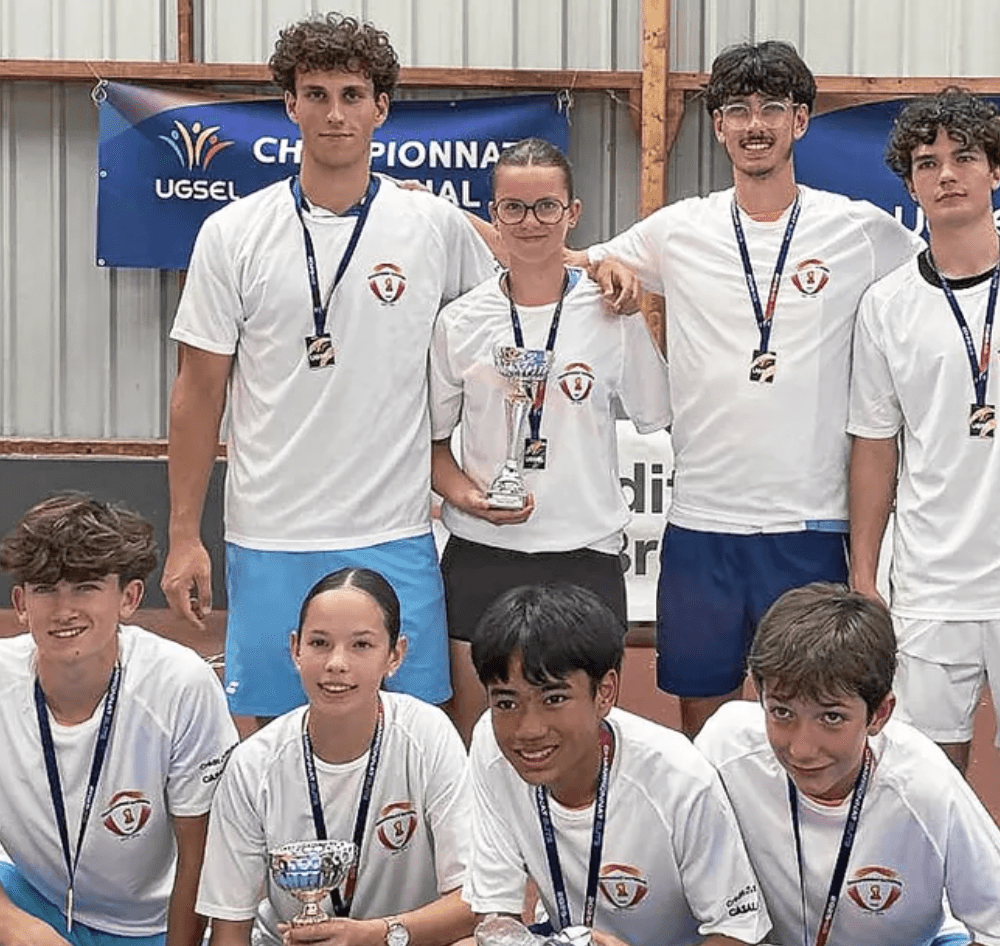 Les lycéens de Kerbertrand champions de France Ugsel